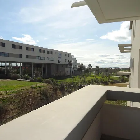 Apartment T2 Avec Piscine, Proche Et Commerces A - Fr-1-472-113 *