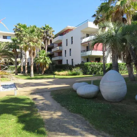 T2 Avec Piscine, Proche Et Commerces A - Fr-1-472-113 * Sete