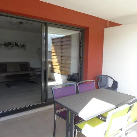 Apartment Beau T2 Avec Loggia Et Parking A - Fr-1-472-113